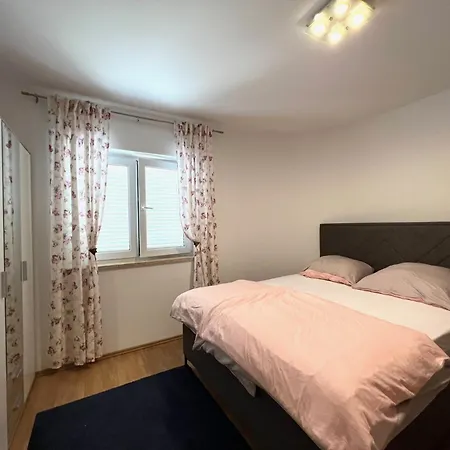 Misiraca Apartmán *